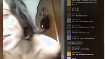 French bushy 18 bimbos shows hooters and vagina on Periscope
