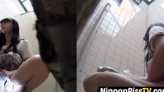 Japanese Daring Delights - Public Peeing with Hot Asian Stars