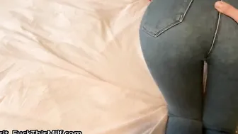 Curvy MamaXXXX Gets Down and Dirty in Tight Jeans  Exclusive POV Amateur Anal XXXX