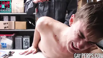 Skinny rebellious twink Enjoys cock sucking horny cop