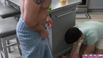 Foot Worship - Step-Daughter's Foot Fetish Fantasy