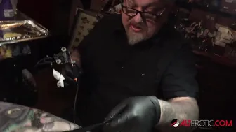 Marie Bossette getting a painful tattoo on her leg