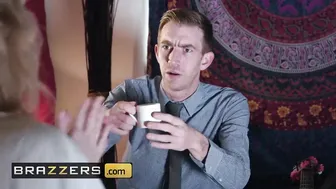 Brazzers - Hippie Step Daughter Rebecca Volpetti Blows off new Stepdad