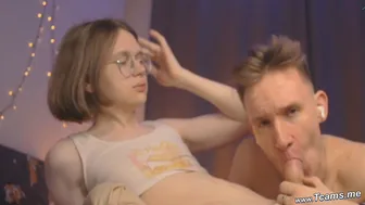 Hot And Sensual Cock Sucking Of Guy To A Shemale