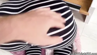 StepSister Is Stuck Again She Fell Into The Trap Set By Her Stepbrother And He Fucke 5