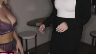 Serene Siren Was Not Expecting Ella Reese At The Door