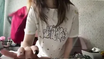 Sexy Teen with Webcam