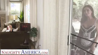 Sexual America - Silvia Saige cleans up a mess