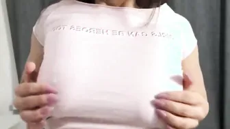 im play with my big sexy tits 30