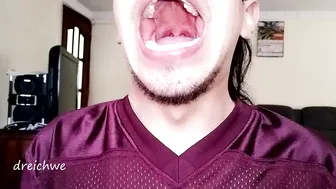 Rich saliva in the mouth