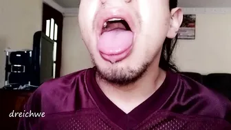 Rich saliva in the mouth
