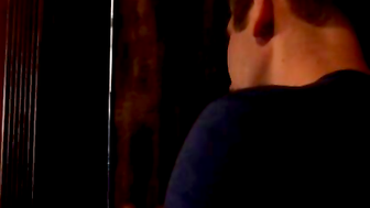 Sexy Vanessa fucking in the bedroom with her bubble butt