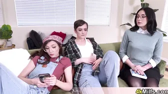 Demonstration for her three stepdaughter