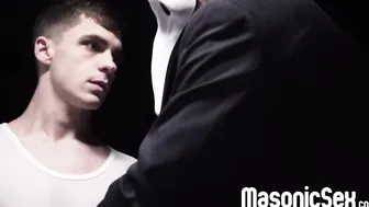 Hot twink Marcus Ryan blows Master Angus massive cocks before ass penetration