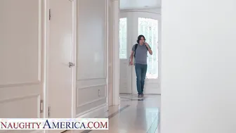 Sexual America - Beauty Cougar Sybil Stallone getting her soak vagina banged