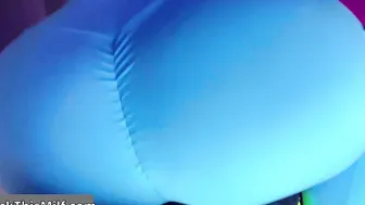 Wifes Girlfriend Seduced Me During Yoga and I Fucked Her 15