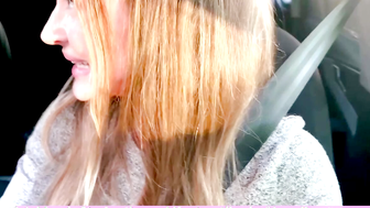 Girl masturbates in the car after user date fail
