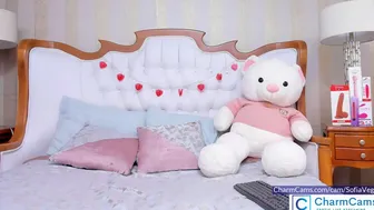 SofiaVegga Free erotic chat at CharmCams