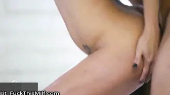 Peta Jensens Quivering Orgasm Fuck 33
