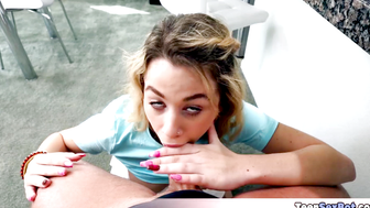 My stepsis Ashley let me fuck her pussy