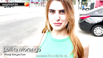 Incredible blonde is an actors fan and goes to his apartment to fuck