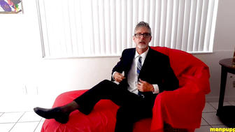 Businessmans Secret Pantyhose - Richard Lennox