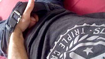 Shoot porn video – Emptying His Big Jock Balls - Hunter