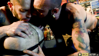 Cops and a fugitive fuck in a Barcelona sex club. - Redada xxxx 1 (1rst part) 2