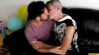 Hot Gay Kissing 36 - Joey Philippe Richard Lennox