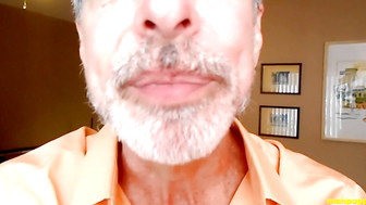 Throat Inspection - DADDY GIANT 34 - Richard Lennox