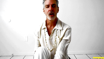Yoga Self-Foot Worship - Richard Lennox