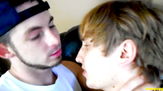 Hot Gay Kissing 27 - Toby Springs Elis Ataxxx