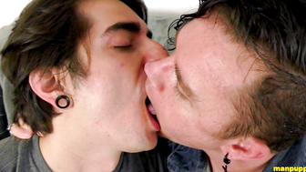 Hot Gay Kissing With Johnny  Leo - Johnny Mercy  Leo Blue