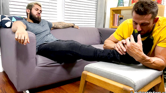 Becomes porn video – Zeeks Feet Worshiped For Rent - Zeek