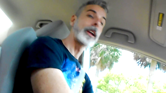 Driving to School - DADDY GIANT 2 - Richard Lennox