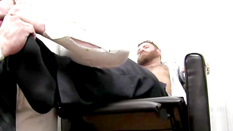 Daxx Worships His Boss Riley - Riley