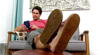 Size porn video – Jets Feet  Flip-Flops - Jet