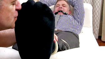 Brendan Cages Size 11 Feet Worshipped - Brendan