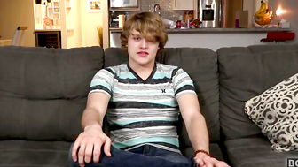 Versatile Boy Robin Wants To Fuck - Robin Moore