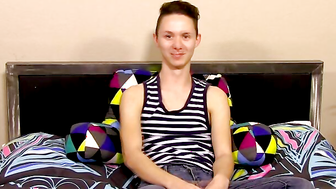 Hello porn video – Say Hello To New Twink Seth - Seth Cane