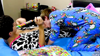 Average Dick porn video – A Twink Bareback Sleepover - Colby Klein And Jacob Grant