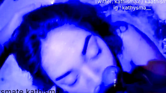 KATHISMA CHILENA CULIANDOSE A UN SUSCRIPTOR