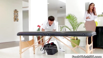 Dirty Masseur pounds thicc PAWG Lela Star 10