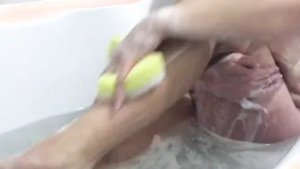 Housemaid Closed inside the Wc Washes and Masturbates Bald Cunt