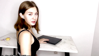 Pretty Woman Loves To Suck Dick And DoggyStyle. Honey Sasha Amateur POV 23