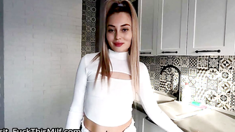 Step sister asked her step brother to do housework for her in exchange for sex 13