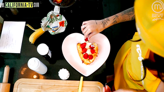 Hot lesbians in aprons and panties cooking just for you