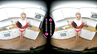First Interracial Experience Of Busty Petite Doll Pretty Di In VR