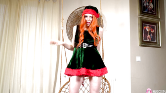 Fanta Sie Spreads her Shaved Pussy On Nucosplay