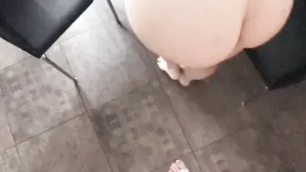 Plowed inside the Kitchen her Butt and Creampie on the Hole and